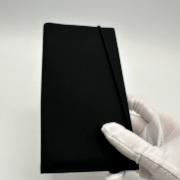 Prada Nylon Passport holder Wallet - Picture 3 of 11